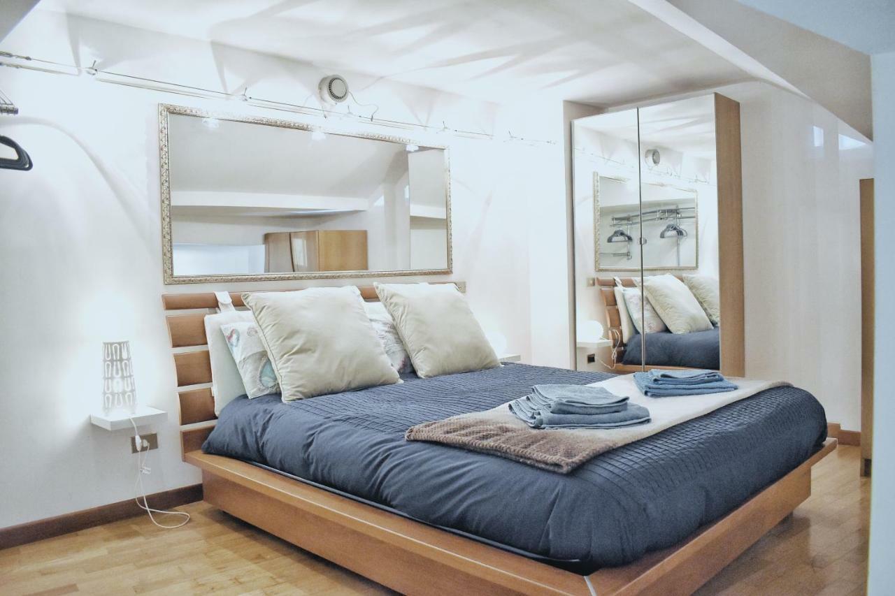 Charming Design Loft Isola Milano Milão Exterior foto